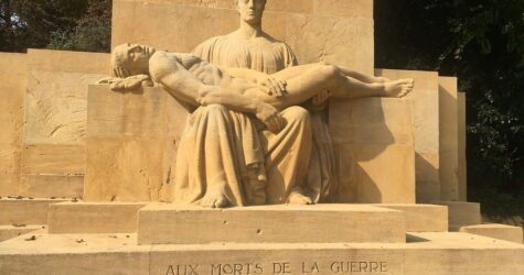 En souvenir des morts de la guerre de 1914-1918